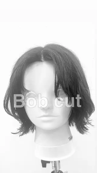 ショート TOBITA TAKARAのヘアスタイル