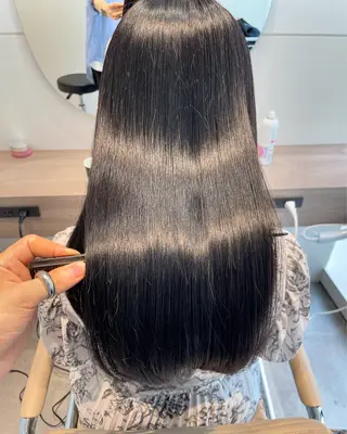 セミロング カラー 韓国ヘア🤍顔周り/ 髪質改善✨/林遼一郎のヘアスタイル