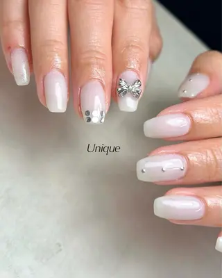 ネイル Unique 【ユニーク】のネイルデザイン