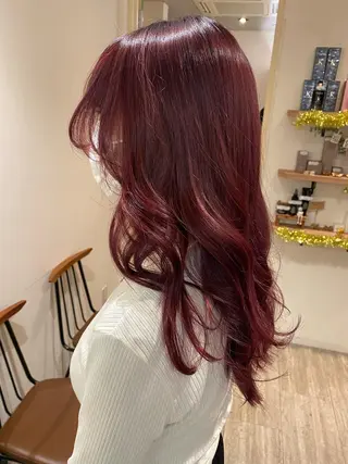 セミロング ケリーズグリーン所属・ボブ/艶ハイトーン 森田/嵩士のヘアスタイル