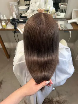 ロング カラー shu ブラウンピンクカラーのヘアスタイル