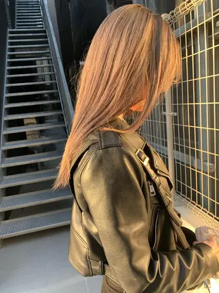 カラー MARU レイヤー/パーマのヘアスタイル