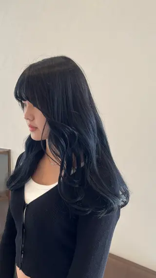 カラー 服部 沙弥佳のヘアスタイル