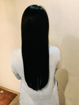 ロング 玉邑 美菜のヘアスタイル