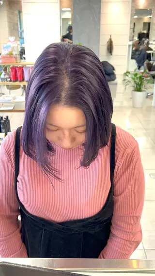 ショート カラー ヘアアレンジ インナー×縮毛矯正 ピンクカラー澤井里菜のヘアスタイル