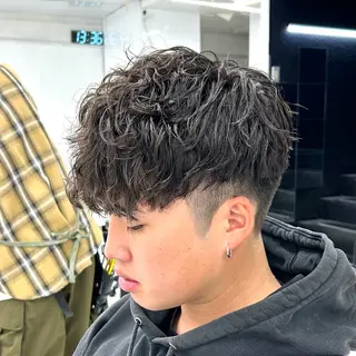 ショート パーマ メンズ 【メンズパーマ特化】 🍏網中勇喜のヘアスタイル