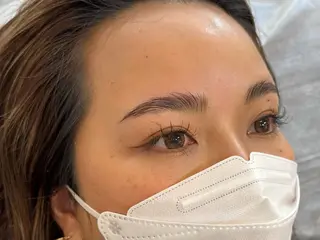 アイブロウ LUNA Nail&Eyebrow所属・SUMIRE .のマツエク・マツパデザイン