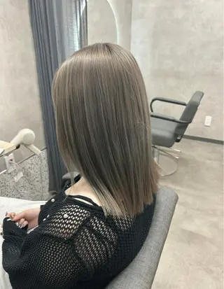 ミディアム カラー 島田 光✨️のヘアスタイル