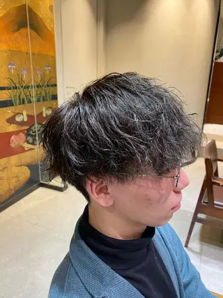 メンズ FURUSHO所属・透明感カラー/ ツイスパ/小倉悠佑のヘアスタイル