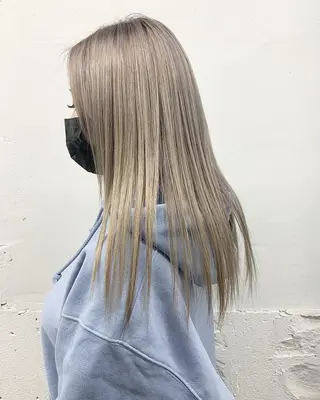 ロング カラー ヘアアレンジ 🎨カラー満足度 500%💫ヅル💫のヘアスタイル