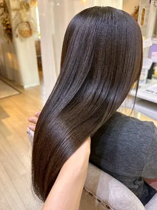 ロング カラー 土井 志歩のヘアスタイル