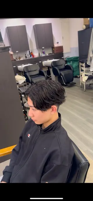メンズ グリードヘアー所属・藤田 翔稀のヘアスタイル