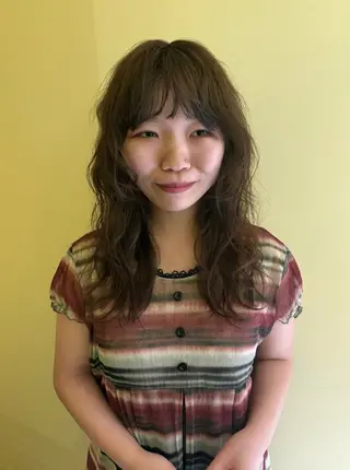 セミロング カラー mio／ 大阪美容室のヘアスタイル