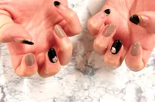 ネイル 杉山 ネイリストのネイルデザイン