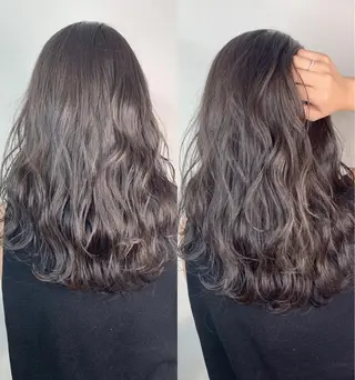 セミロング カラー _WHITE 高槻のヘアスタイル