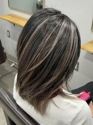 ミディアム カラー ✨【公式】 juhl.横浜✨のヘアスタイル