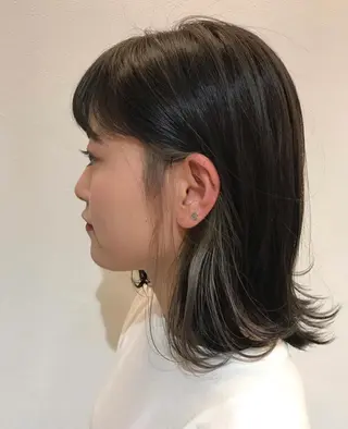 カラー 三村 桜生のヘアスタイル