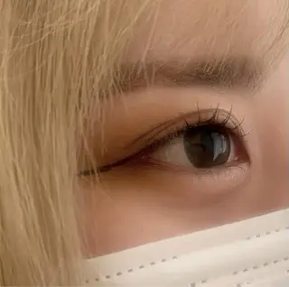 マツエク・マツパ 似合わせカット暖色 カラーhiyonaのヘアスタイル