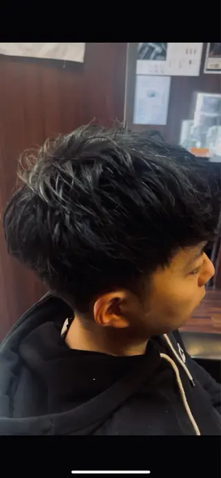 ミディアム メンズ ヒロ銀座バーバーショップ秋葉原店所属・堀 真人のヘアスタイル