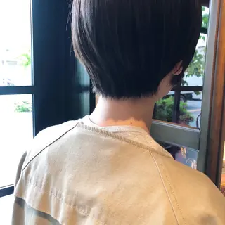 ショート カラー 吉川 愛美李のヘアスタイル