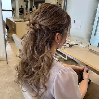 ヘアアレンジ 似合わせ.ﾍｱｾｯﾄ 得意🌹井上美沙のヘアスタイル