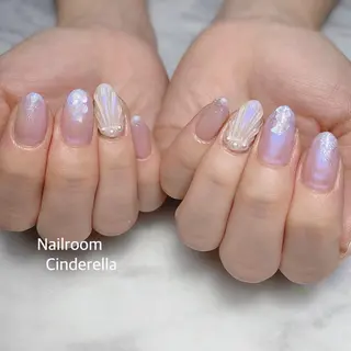 ネイル Nailroom. Cinderellaのネイルデザイン
