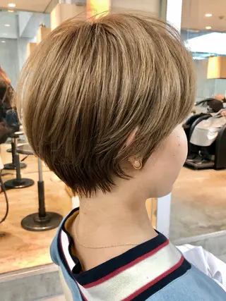 ショート カラー ショート・ボブ 徳竹淳一のヘアスタイル