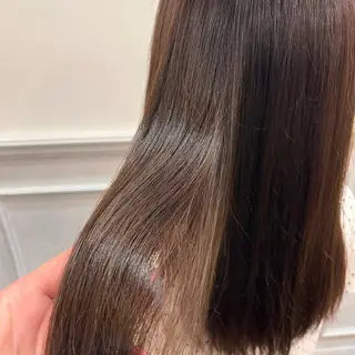 ロング カラー よしだ しおりのヘアスタイル