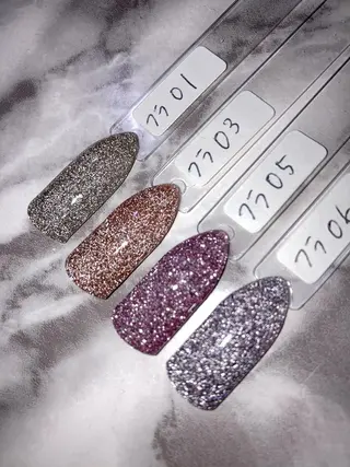 ネイル ネイルサロン D-glowのネイルデザイン