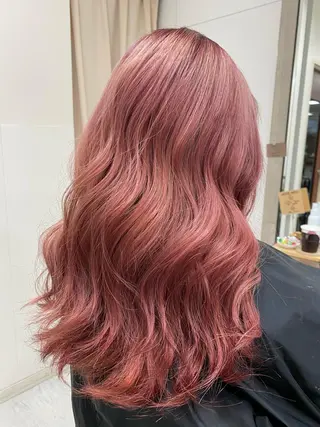 ロング カラー 月野涼風 /レイヤーカットのヘアスタイル