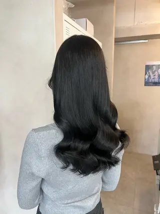 セミロング ブリーチカラー 🤎〰️Yuunaのヘアスタイル