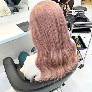 ロング カラー 🪄池袋ハイトーン 🪄ブリーチカラーのヘアスタイル