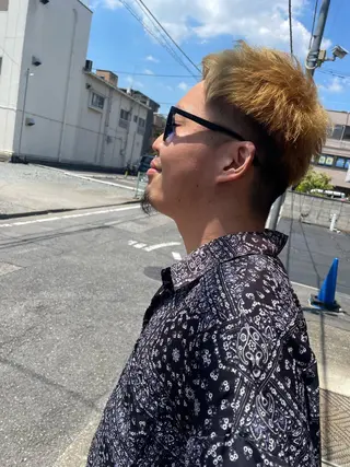 ショート カラー Gift.hair&spa所属・森崎 歩のヘアスタイル