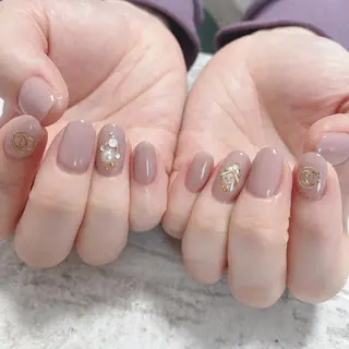 ネイル 吉岡 裕子のネイルデザイン