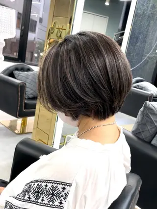 ショート senjyu GINZA所属・バレイヤージュ/ハイ ライト/庄司鉄平のヘアスタイル