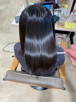 ロング パーマ AngeBay.NaHa所属・饒平名 知也のヘアスタイル