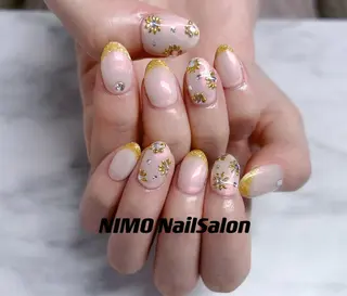 カラー ネイル マツエク・マツパ NIMO ネイルサロンのネイルデザイン