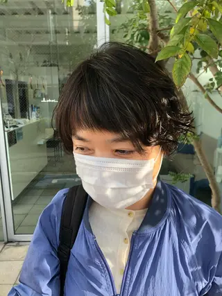 ショート カラー パーマ 本山　くせ毛のカット 尾島光季のヘアスタイル