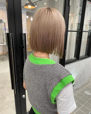 ミディアム カラー yuna/ボブカット /ハイトーンカラーのヘアスタイル