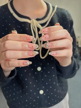 ネイル 🎀NAIL🎀 AI🪄︎︎◝✩のネイルデザイン