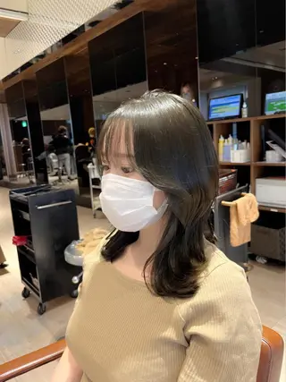 ロング カラー 赤羽今日子/レイヤー /盛れる顔まわりのヘアスタイル