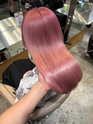 セミロング カラー ハイトーン/ラベンダ ー/ユイナ🪄のヘアスタイル