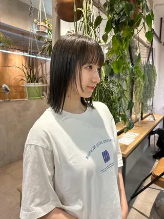 ミディアム カラー REINA☁️透明感 カラー/ぷつっと♡のヘアスタイル