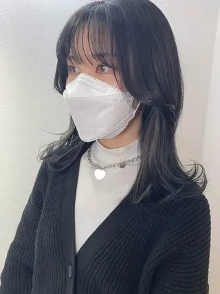 ミディアム カラー 遠藤沙也加 /レイヤーカットのヘアスタイル