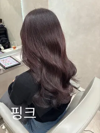 ロング カラー 韓国ヘア🇰🇷/ 巻き髪/MAAYAのヘアスタイル