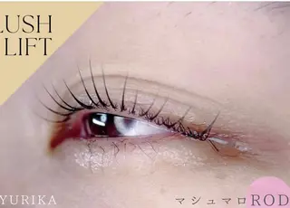 マツエク・マツパ アイブロウ HANAFUSA YURIKAのマツエク・マツパデザイン