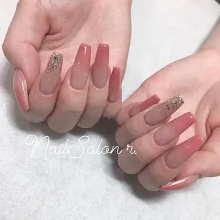 ネイル Nailsalon r.のネイルデザイン