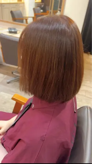 ミディアム 坂田 菜摘のヘアスタイル