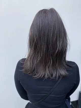 ミディアム カラー ヘアアレンジ 福壽 優奈のヘアスタイル