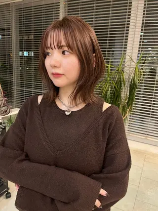 ミディアム kchiara所属・yura /レイヤーカットのヘアスタイル